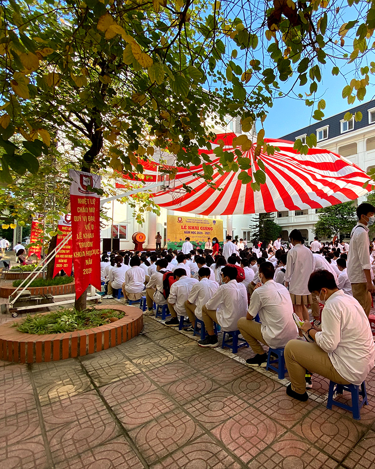 HES - Trường THPT Khoa học Giáo dục